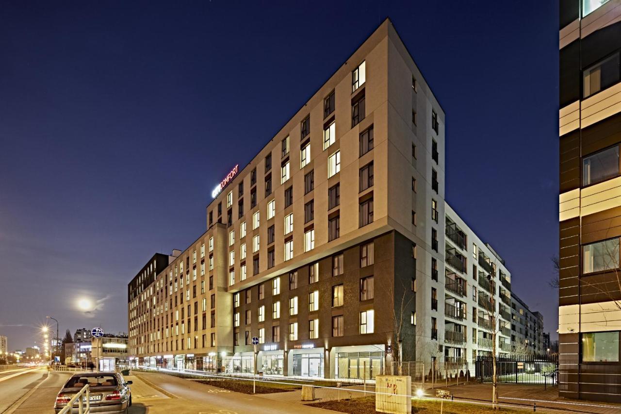 Apartament W Warszawie Dedykowany Parking Podziemny W Cenie, Wifi, Blisko Centrum New Apartment In Warsaw Finished To A High Specification Fitted Out To A High Standard On The 7Th Floor, Wifi, Underground Parking Price Included Exteriör bild