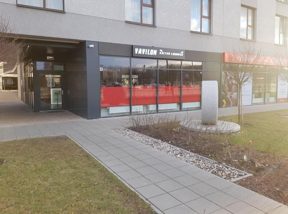 Apartament W Warszawie Dedykowany Parking Podziemny W Cenie, Wifi, Blisko Centrum New Apartment In Warsaw Finished To A High Specification Fitted Out To A High Standard On The 7Th Floor, Wifi, Underground Parking Price Included Exteriör bild